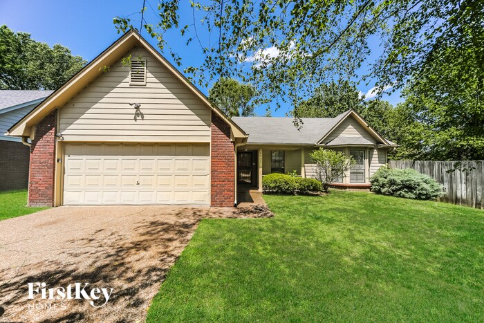 Primary Photo - 5932 Rensslaer Dr