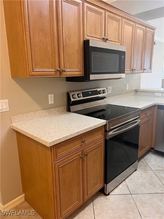 Foto del edificio - 8470 Kingbird Loop