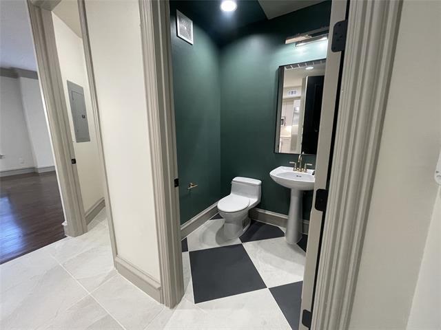 Building Photo - 3500 Fairmount St