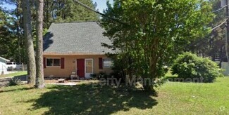 Building Photo - 800 Belvin Ave