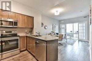 Photo du bâtiment - 763-4763 Bay St.