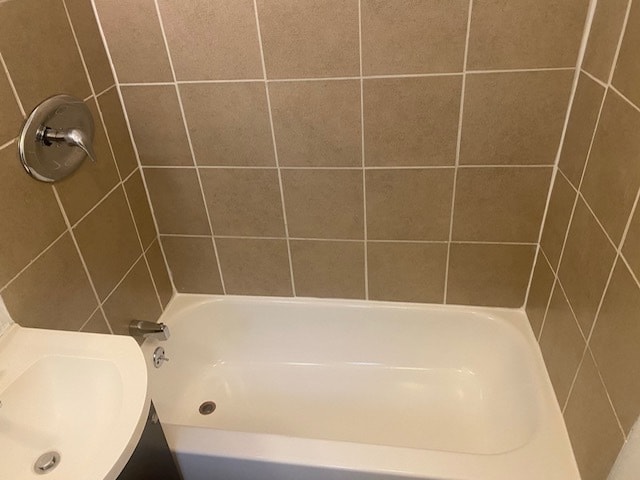 Foto del edificio - 3266 1/2 W Descanso Dr