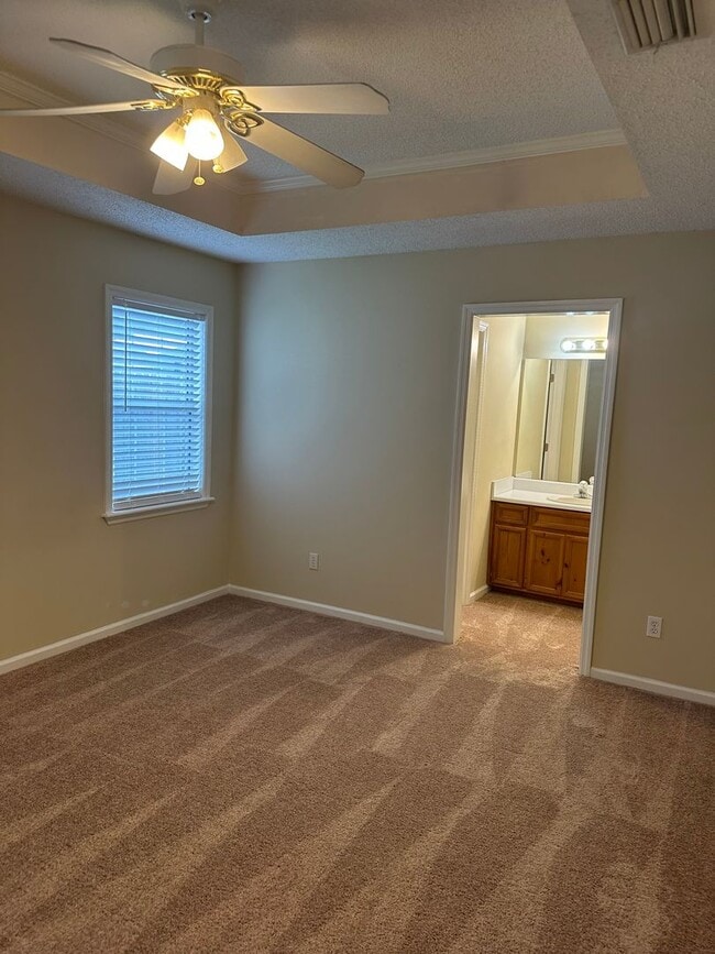 Foto del edificio - 4124 Sedgwyck Ln