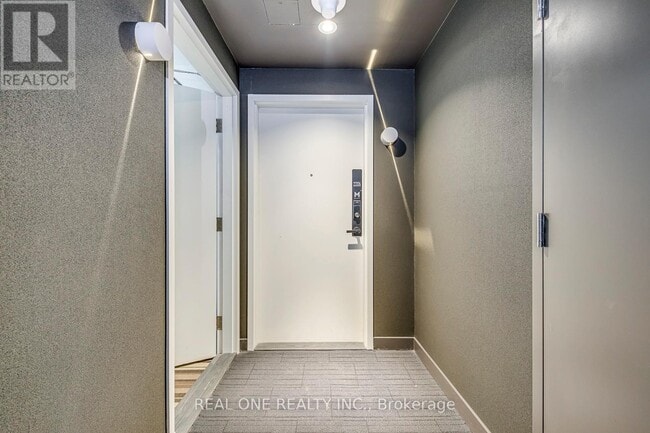 Building Photo - 3883-3883 Quartz Rd