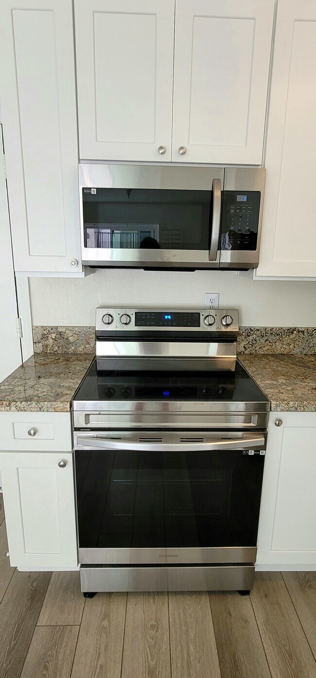 Building Photo - 3796 Alabama St