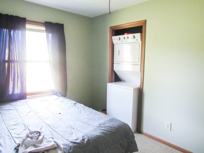 Building Photo - 607 Marvin Ave