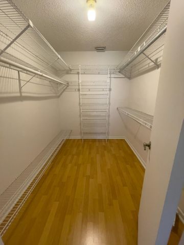 Foto del edificio - 20786 Concord Green Dr W