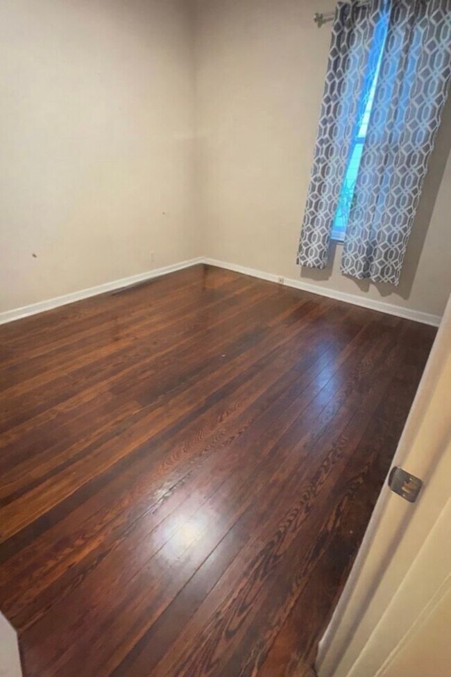 Foto del edificio - 283 W Main St