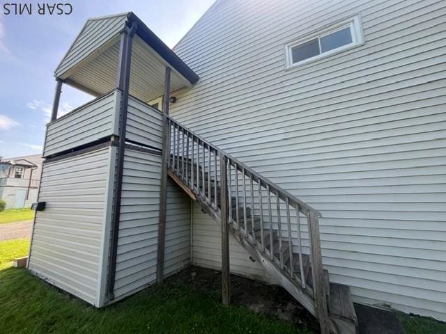 Building Photo - R2617 Bedford St