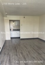 Building Photo - 2700 White Ln