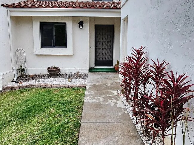 Building Photo - 17754 Villamoura Dr