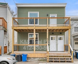 Building Photo - 477 Norton St