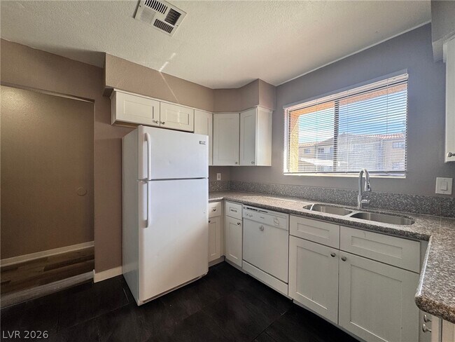 Foto del edificio - 3151 N Soaring Gulls Dr