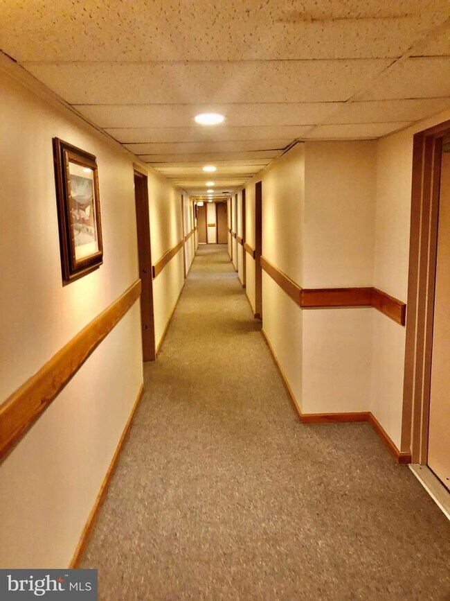Foto del edificio - 1575 W St Rd