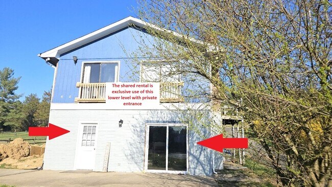 Building Photo - 379 Pine Bluff/ Lease for  Seth O. Schoenf...