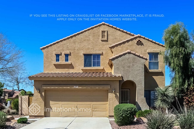 Building Photo - 1416 S 115th Dr