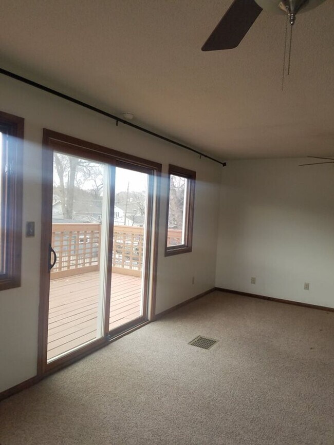 Foto del edificio - Close to Downtown, 4BD/2BT