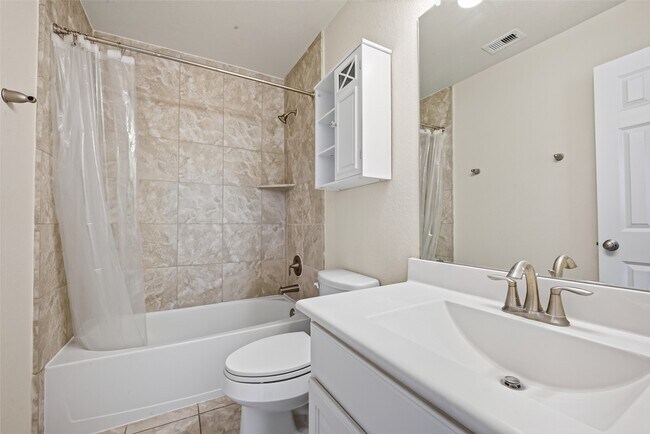 Foto del edificio - 2707 Shadybrook Meadow Dr