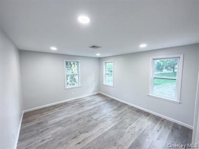 Foto del edificio - 453 Vineyard Ave