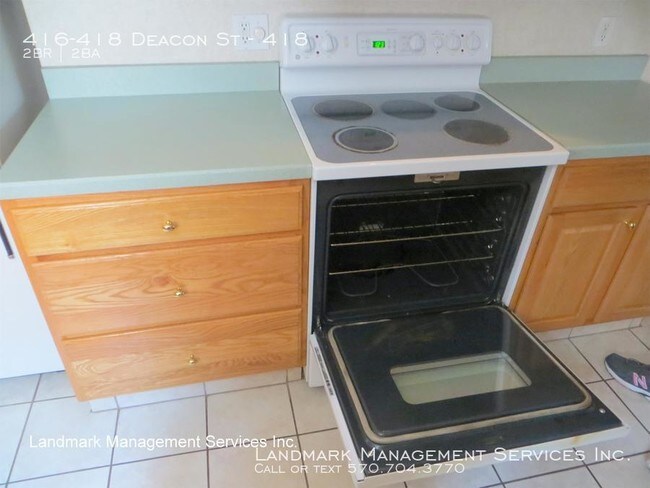 Foto del edificio - 416-418 Deacon St