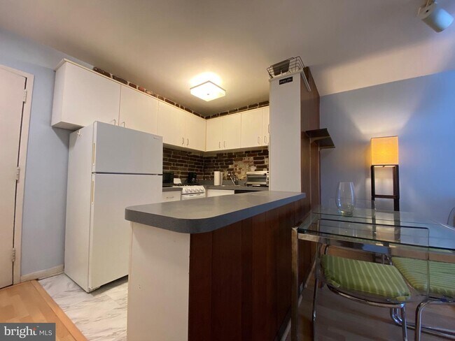 Foto del edificio - 950 25th St NW