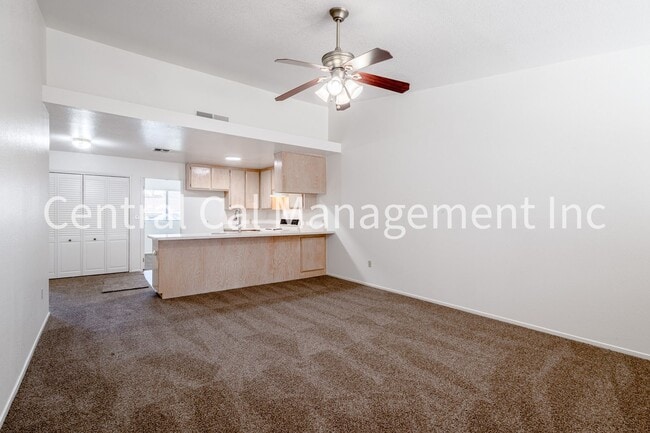Building Photo - 4207 Eton St