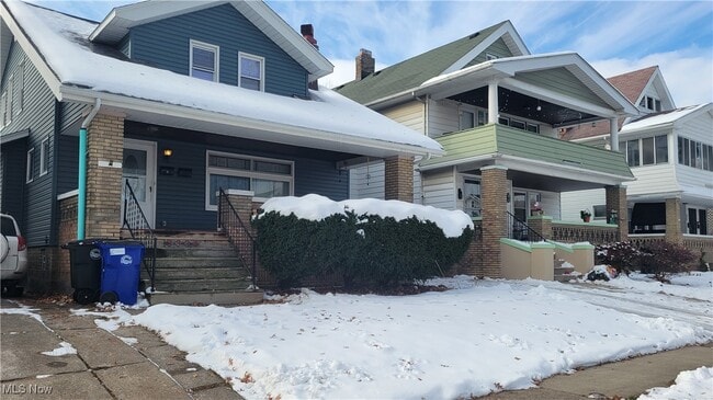 Building Photo - 3334 W 129th St