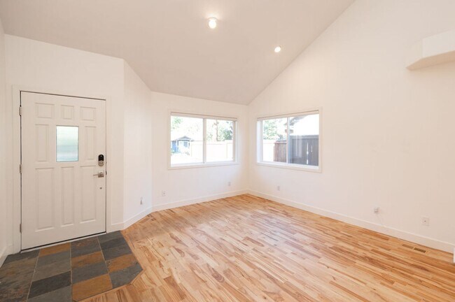 Foto del edificio - Quintessential Bend Living - 3 Bed | 2 Bat...