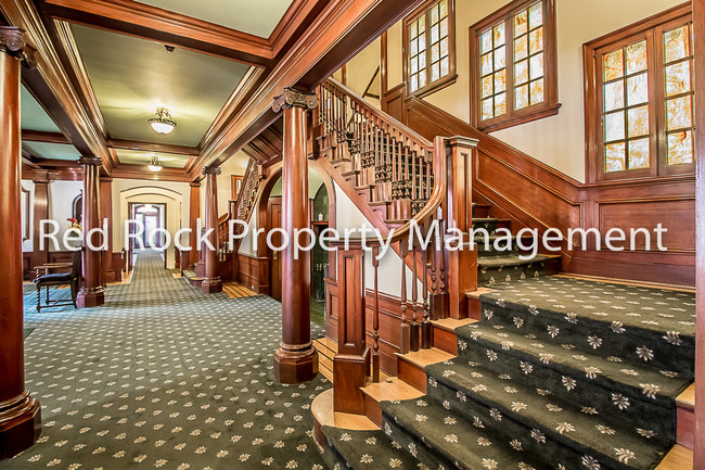 Building Photo - 507 S Howard St