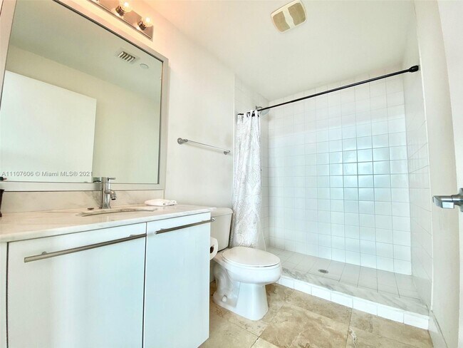 Building Photo - 888 Biscayne Blvd