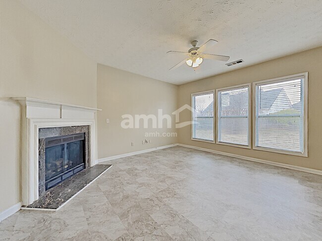 Building Photo - 1706 Chinaberry Ct