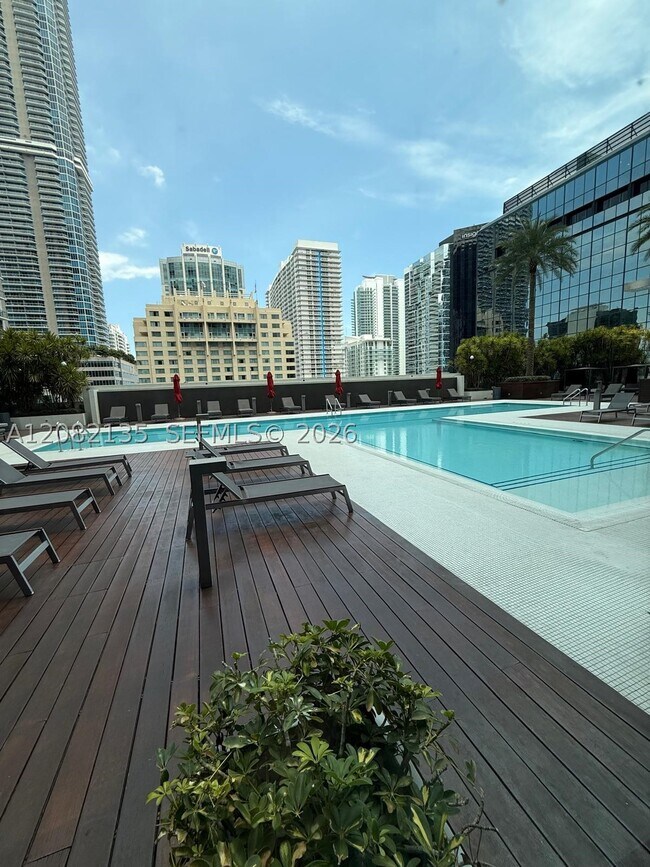 Foto del edificio - 1080 Brickell Ave