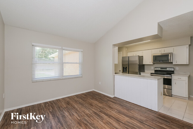 Building Photo - 1017 Shadow Wood Ct