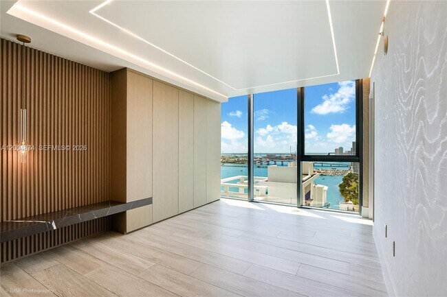 Foto del edificio - 788 NE 23rd St