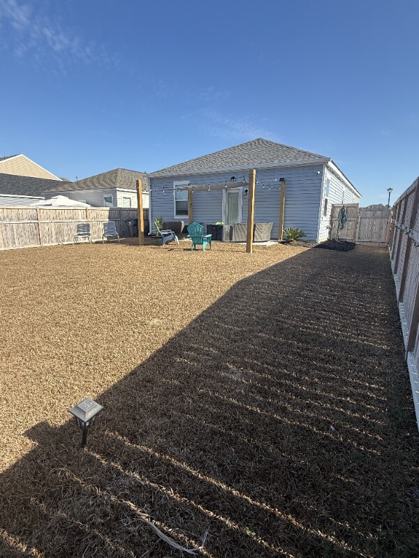 Foto del edificio - 329 Feldspar Ln