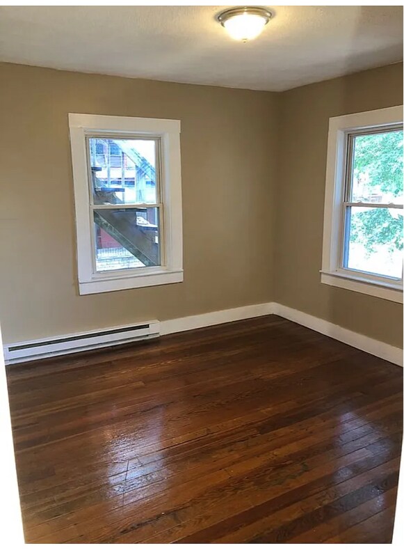 Foto del edificio - 3 Hanover St