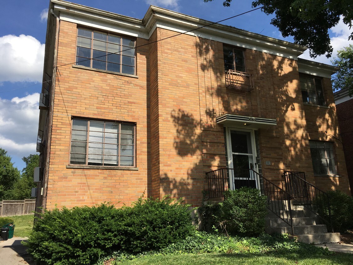 3622 Paxton Ave Unit 4, Cincinnati, OH 45208 Apartments in Cincinnati