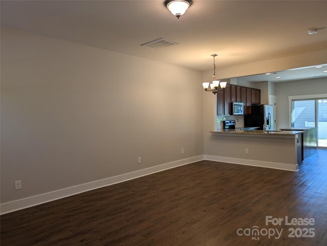 Building Photo - 2706 Tranquil Oak Pl