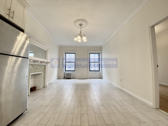 Foto del edificio - 320 W 106th St