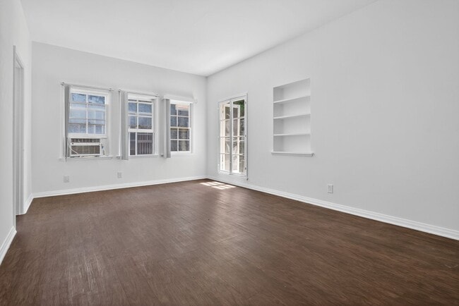 Building Photo - 4227-4233 Leimert Boulevard