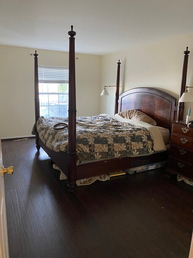 Foto del edificio - 4 Bergen Ridge Rd