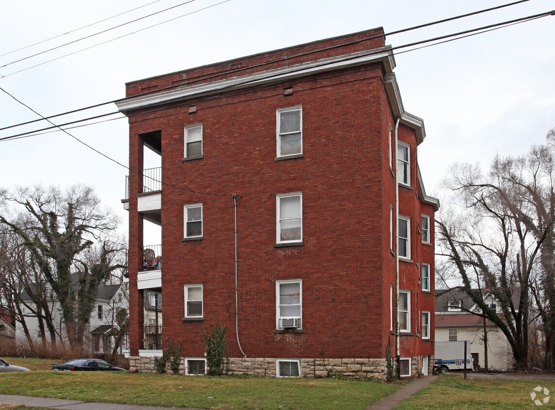 Foto del edificio - 3306 Fairfield Ave