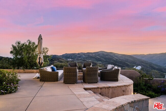 Foto del edificio - 33310 Hassted Dr