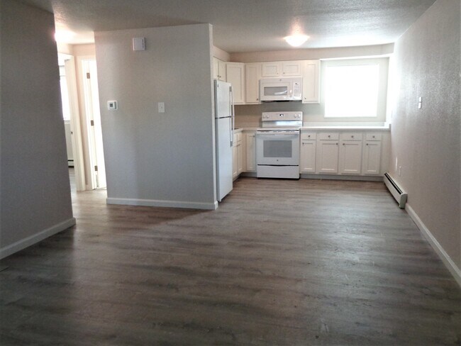 Building Photo - 6805 Western Pl