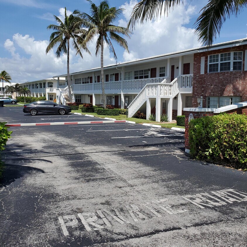 5505 N Ocean Blvd Unit 15104, Ocean Ridge, FL 33435 Condo for Rent