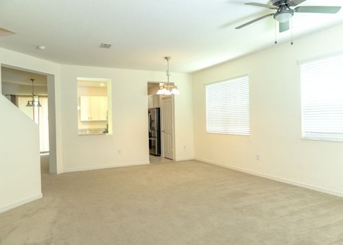 Building Photo - 3581 Dovetail Ave