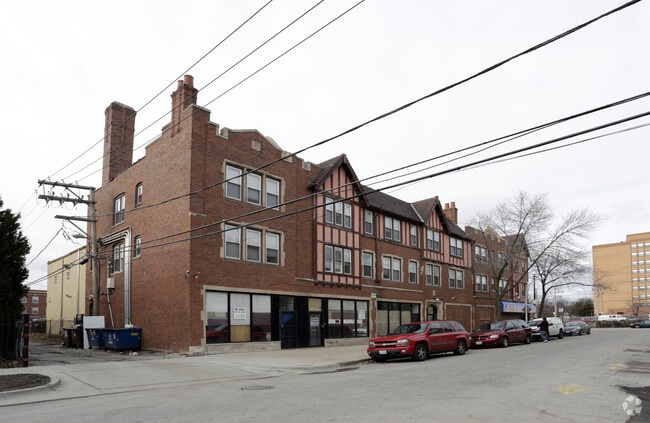 7502 S Kingston Ave - South Shore