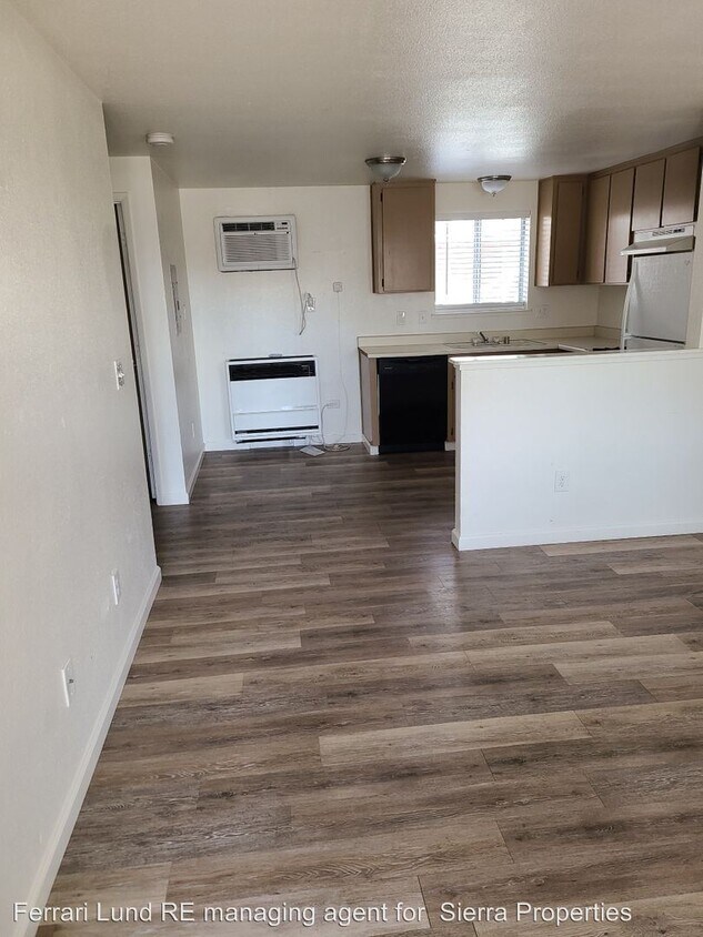 Foto del edificio - 860 E 5th St