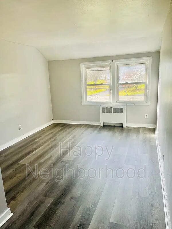 Foto del edificio - 153 N Ridgeland Rd