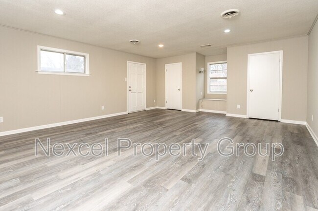 Building Photo - 4517 Gailwood Ave